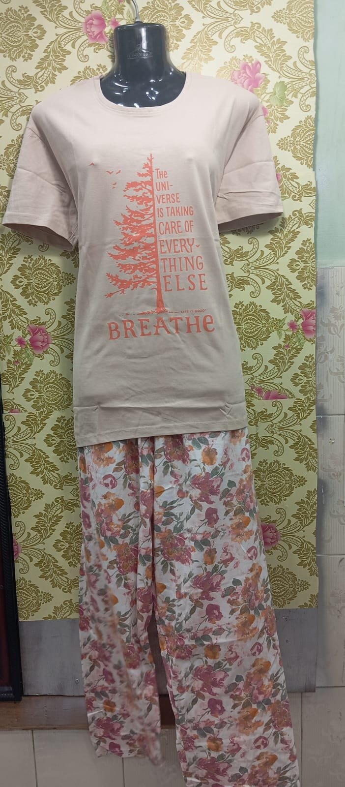 T-SHIRT & KURTIS
