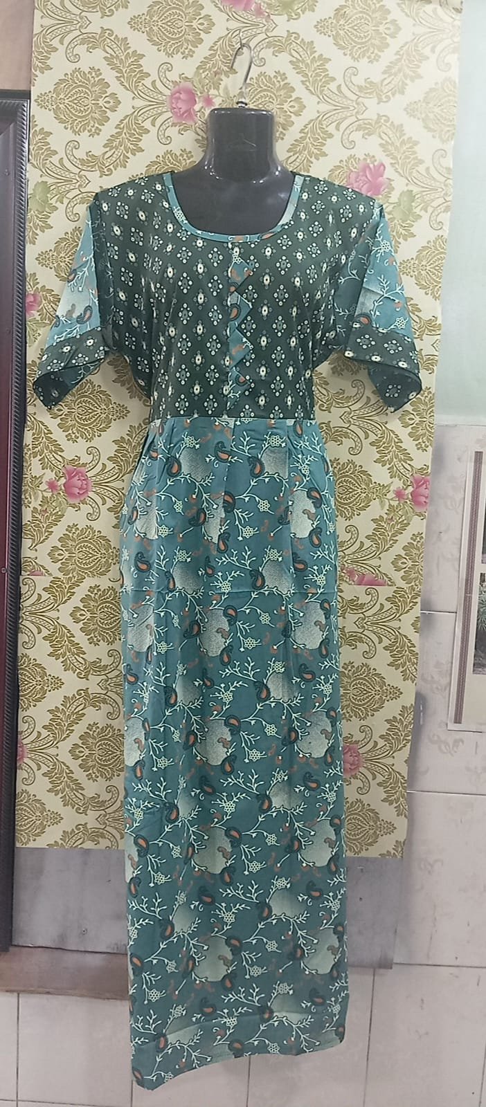 FROCK NIGHTY