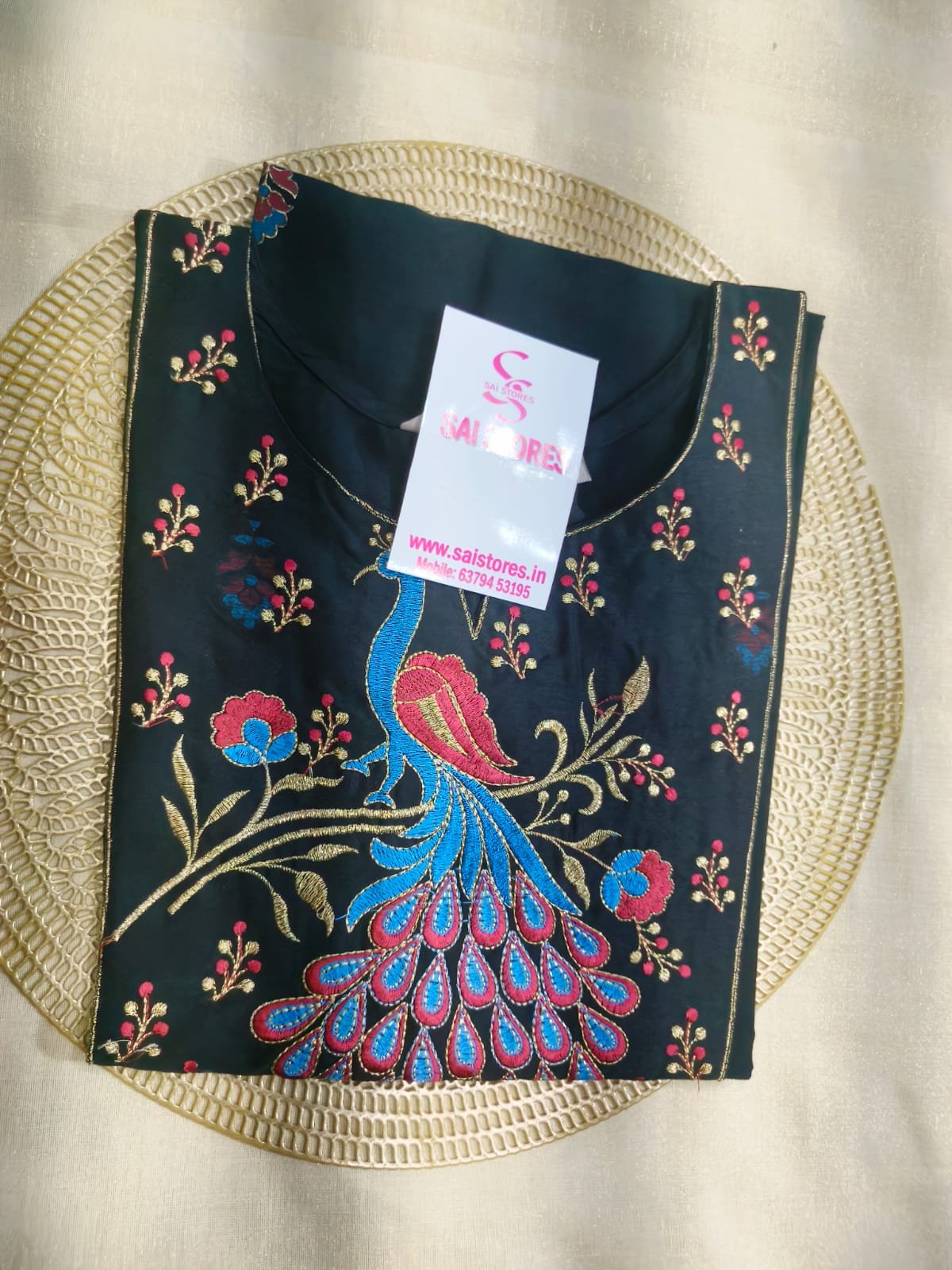 SIDE OPEN KURTIS