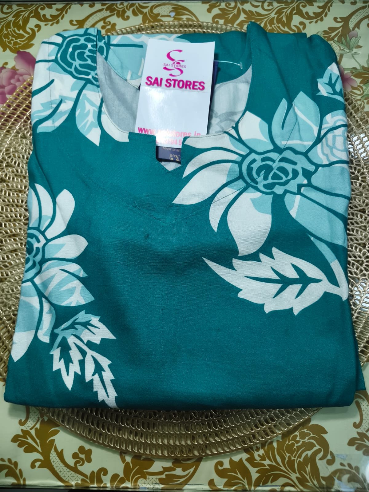 SIDE OPEN KURTIS