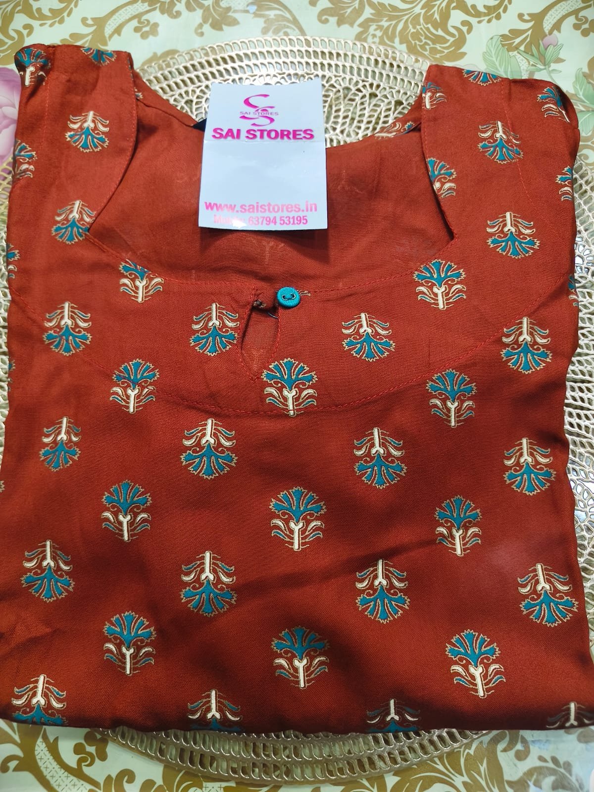 SIDE OPEN KURTIS
